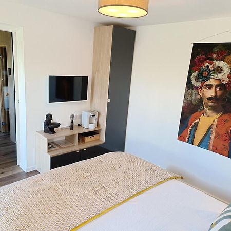 Kerlagatu Hotel แก็งแปร์ ภายนอก รูปภาพ